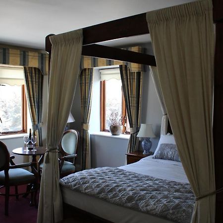 Coach House Hotel Sligo Ballymote ภายนอก รูปภาพ